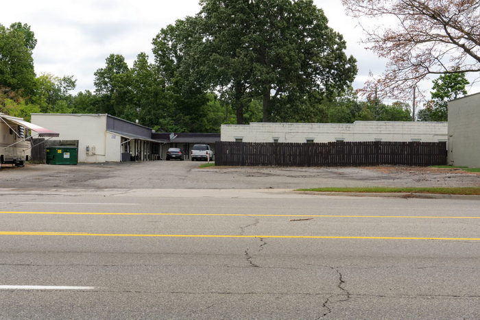 Best Motel - Real Estate Photo (newer photo)